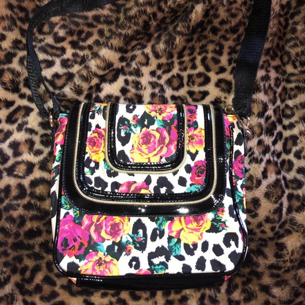 Betsey Johnson adjustable crossbody strap